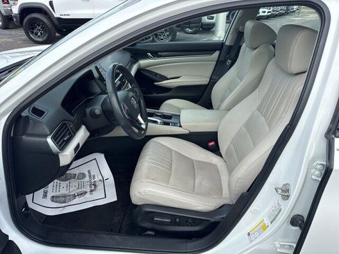 Used 2019 Honda Accord EX-L image 7