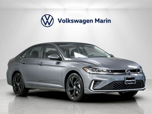 New 2026 Volkswagen Jetta SE image 7