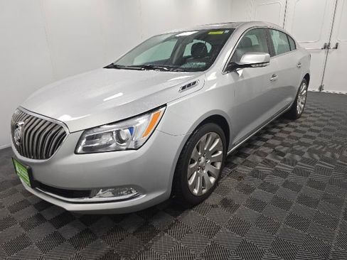 Used 2016 Buick LaCrosse Leather AWD/4WD image 3