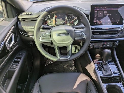 New 2026 Jeep Compass Latitude w/ Sun and Sound Group AWD/4WD image 14