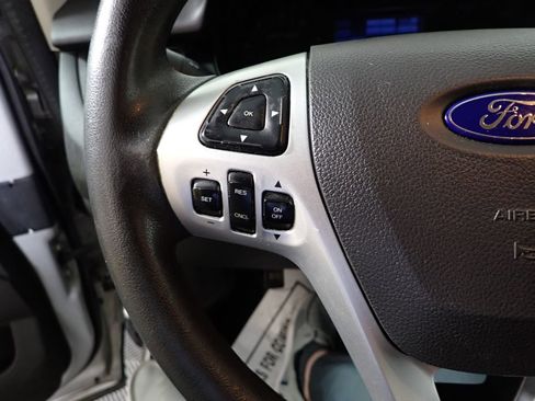 Used 2014 Ford Edge SE w/ Equipment Group 101A FWD image 3