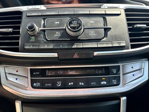 Used 2015 Honda Accord Sport image 20