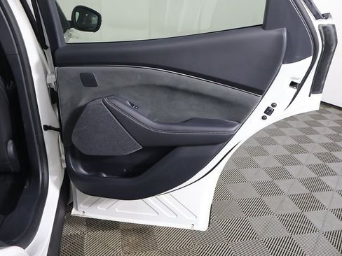 Used 2025 Ford Mustang Mach-E GT image 28