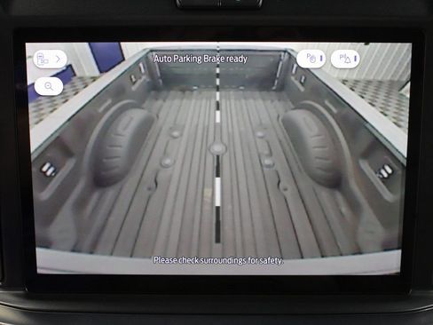 Used 2025 Ford F350 Lariat w/ Black Appearance Package image 20