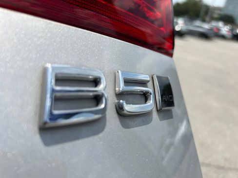 Certified 2024 Volvo XC60 B5 Core AWD/4WD image 26