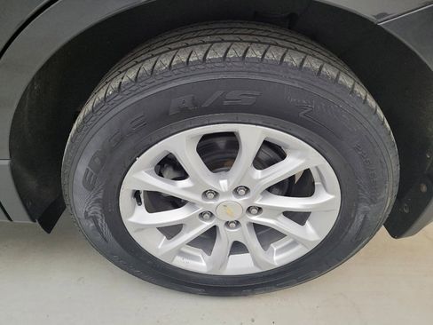 Used 2019 Chevrolet Equinox LT FWD image 31