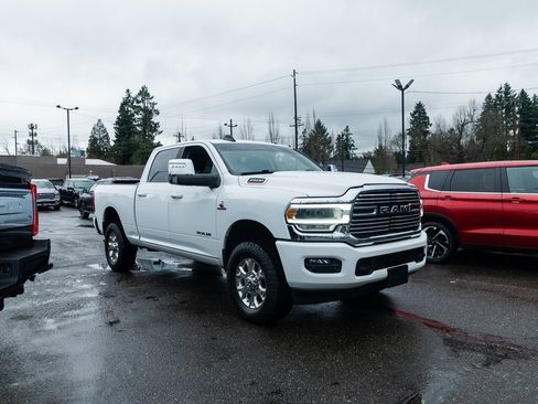 Used 2024 RAM 2500 Laramie image 27