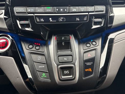 Used 2018 Honda Odyssey Elite image 22