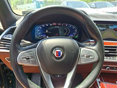 Used 2022 BMW ALPINA XB7 AWD/4WD image 17