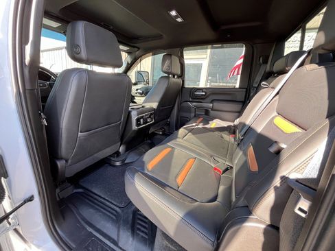 Used 2021 GMC Sierra 2500 AT4 w/ AT4 Premium Plus Package image 35