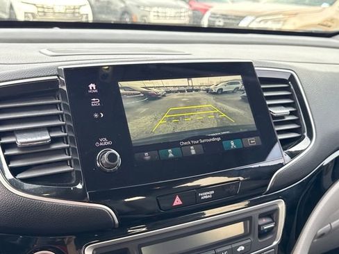 Used 2020 Honda Pilot Elite image 20