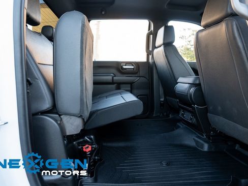 Used 2024 GMC Sierra 2500 Pro image 41