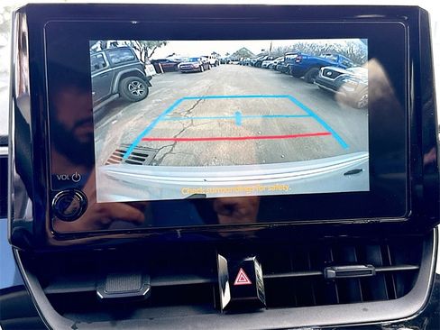 Used 2024 Toyota Corolla LE image 15