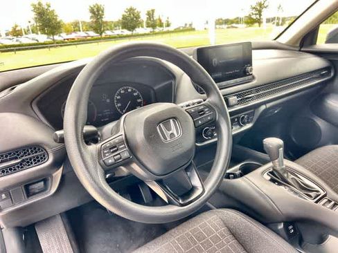 Certified 2024 Honda HR-V LX image 15