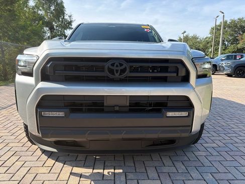 Used 2025 Toyota 4Runner SR5 RWD image 8
