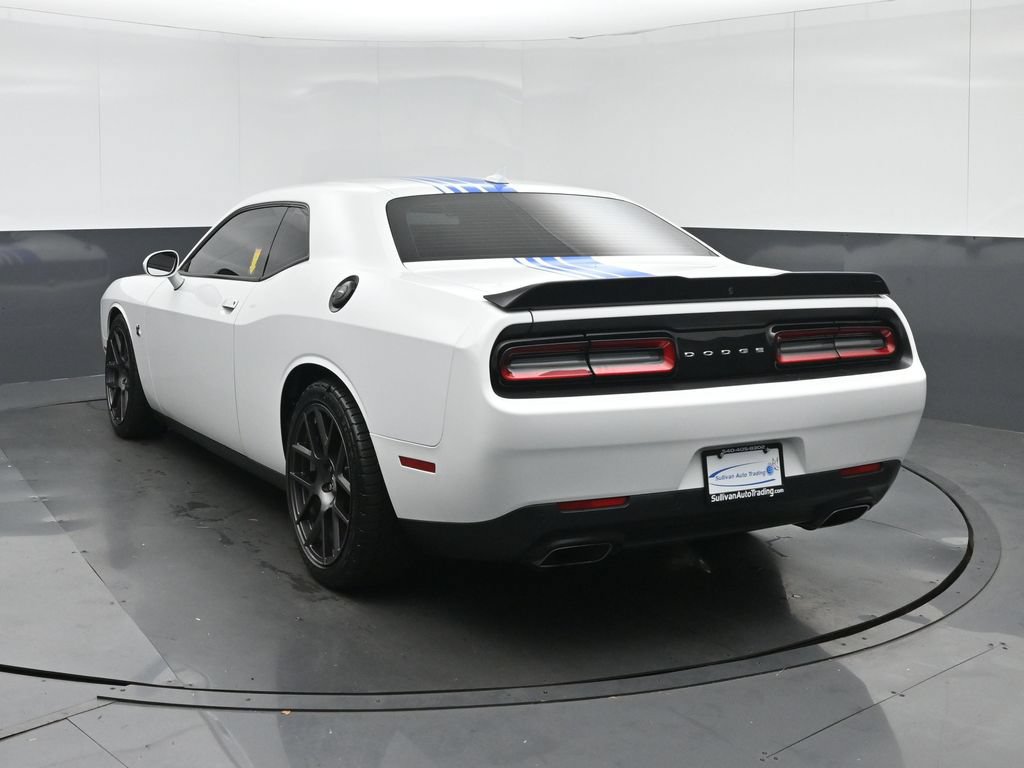 Used 2019 Dodge Challenger R/T Scat Pack w/ Shaker Package RWD image 5