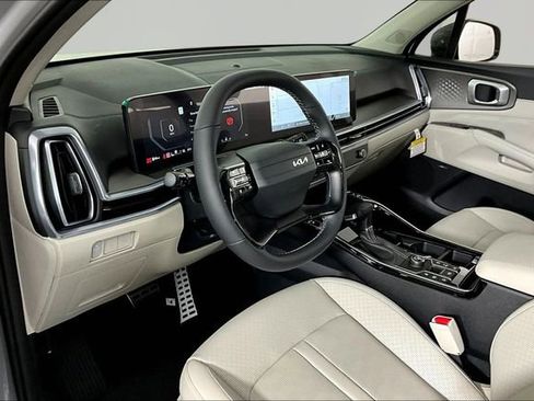 New 2026 Kia Sorento SX image 8