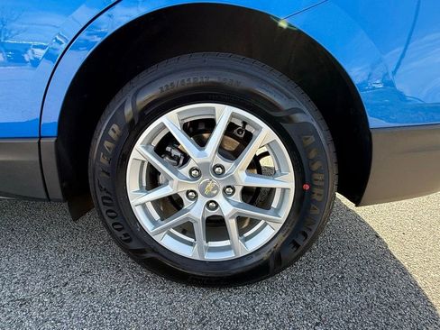 Used 2024 Chevrolet Equinox LS w/ Driver Confidence II Package image 32
