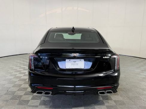 Used 2025 Cadillac CT5 V w/ Technology Package RWD image 8