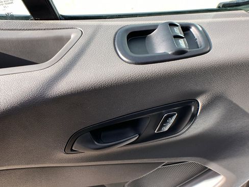 Used 2023 Ford Transit 350 XL image 7