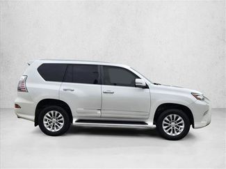 Used 2017 Lexus GX 460 Premium w/ Premium Package AWD/4WD video 4