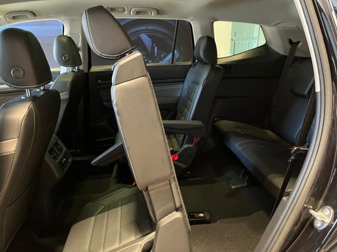 Used 2023 Volkswagen Atlas SEL Premium AWD/4WD image 23