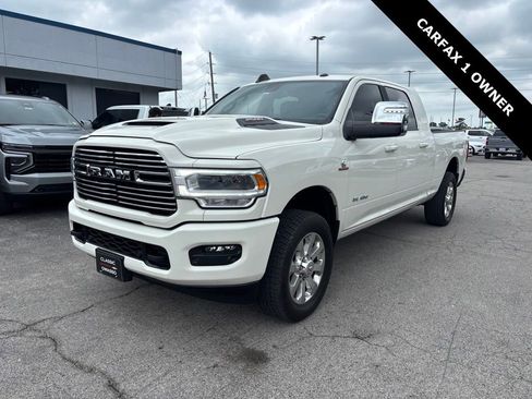 Used 2024 RAM 2500 Laramie w/ Sport Appearance Package AWD/4WD image 4