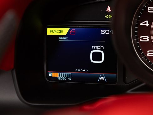 Certified 2021 Ferrari F8 Tributo image 81