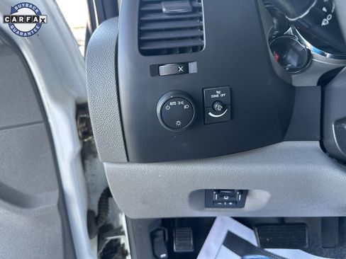 Used 2012 Chevrolet Silverado 3500 W/T image 3