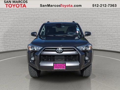 Used 2022 Toyota 4Runner SR5 Premium w/ Moonroof Package AWD/4WD image 2