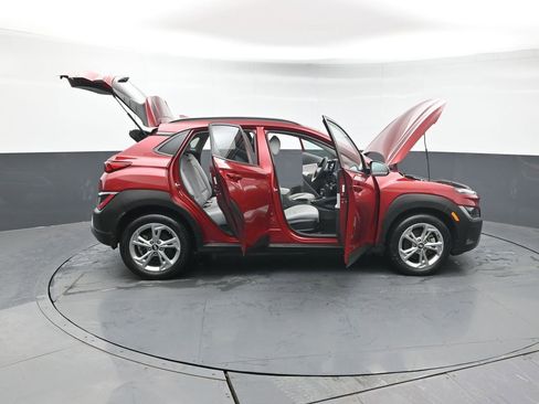 Used 2023 Hyundai Kona SEL w/ Winter Weather Package image 54