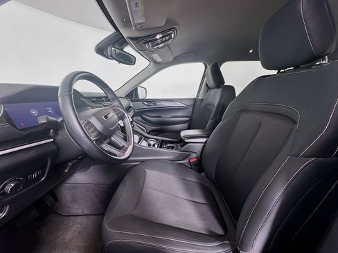 Used 2022 Jeep Grand Cherokee L Laredo w/ Luxury Tech Group I image 13