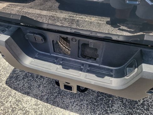 Used 2026 Toyota Tacoma SR5 RWD image 10