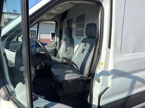 Used 2016 Ford Transit 250 130 Medium Roof RWD image 14