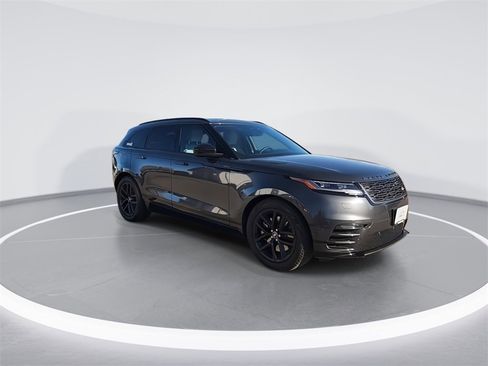 Used 2026 Land Rover Range Rover Velar Dynamic SE image 2
