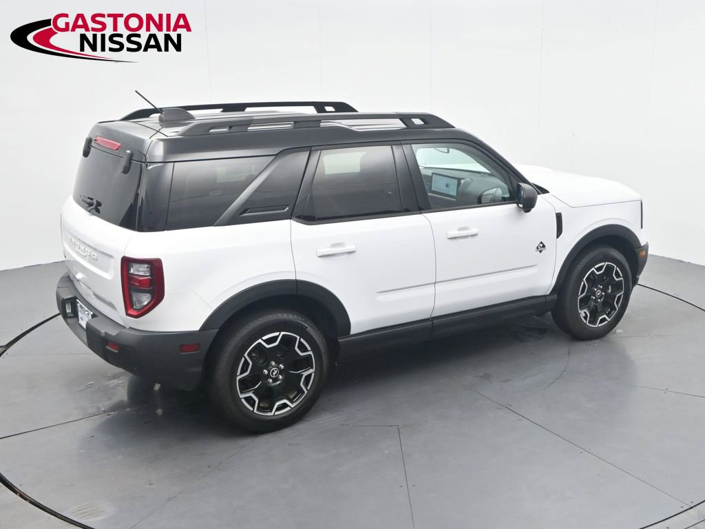 Used 2025 Ford Bronco Sport Outer Banks w/ Outer Banks Tech Package+ AWD/4WD image 34