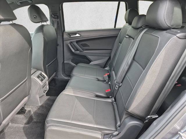 Used 2019 Volkswagen Tiguan SEL Premium R-Line FWD image 19