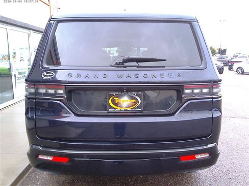 Used 2024 Jeep Grand Wagoneer L Series II w/ Quick Order Packagew 28T AWD/4WD image 26