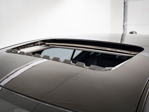 Used 2023 Nissan Altima 2.5 SL image 14