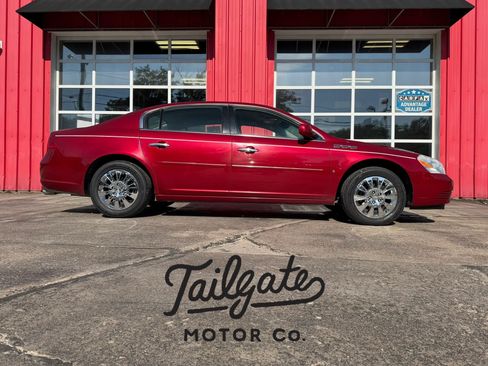 Used 2008 Buick Lucerne CXL w/ Driver Confidence Package FWD image 1