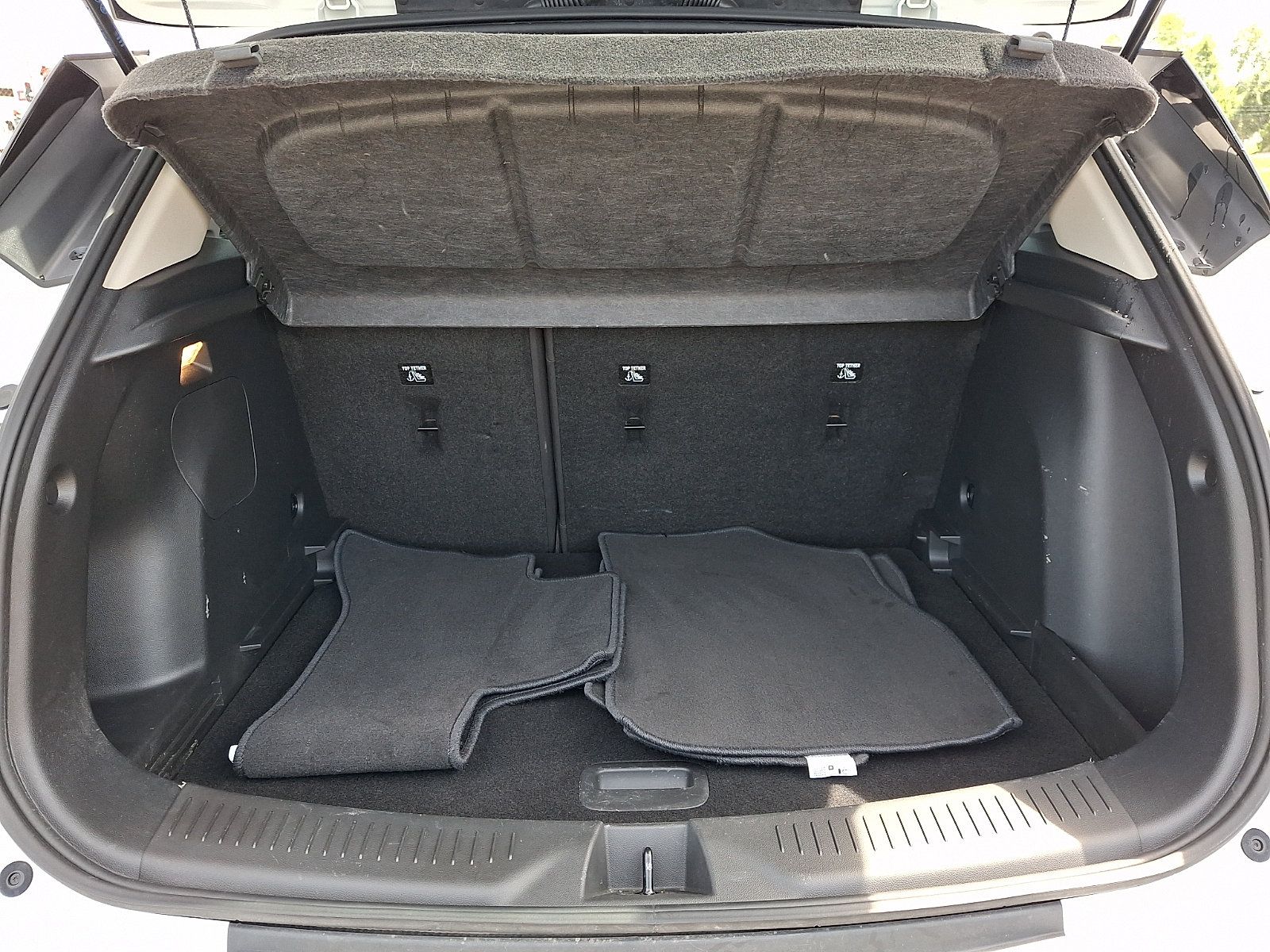Used 2023 Buick Encore GX Select w/ Safety Package II FWD image 28