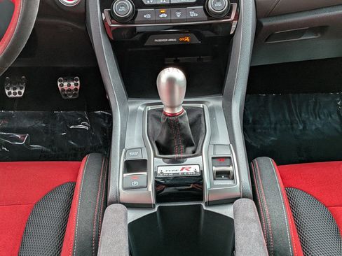 Used 2021 Honda Civic Type R image 19