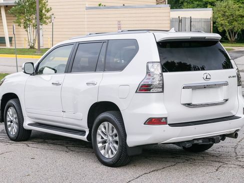 Used 2015 Lexus GX 460 Luxury AWD/4WD image 6