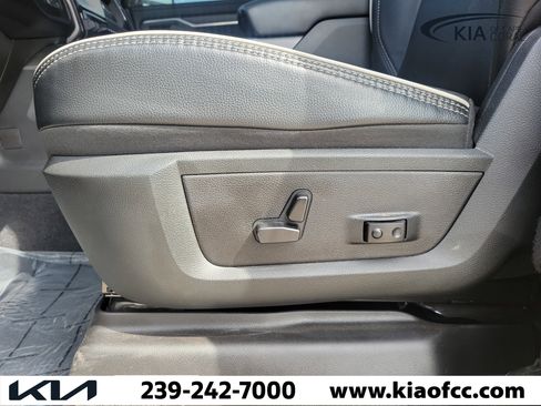 Used 2025 RAM 2500 Laramie w/ Night Edition AWD/4WD image 24