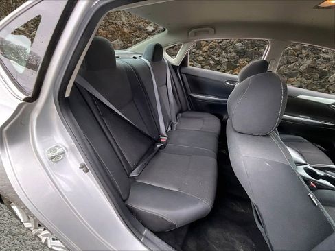 Used 2019 Nissan Sentra S image 24