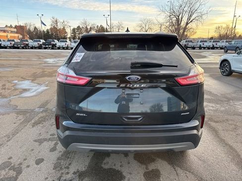 Used 2022 Ford Edge SEL w/ Convenience Package image 7