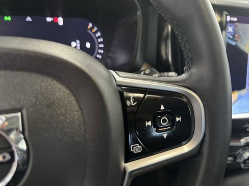 Used 2023 Volvo XC60 B5 Plus w/ Climate Package AWD/4WD image 23