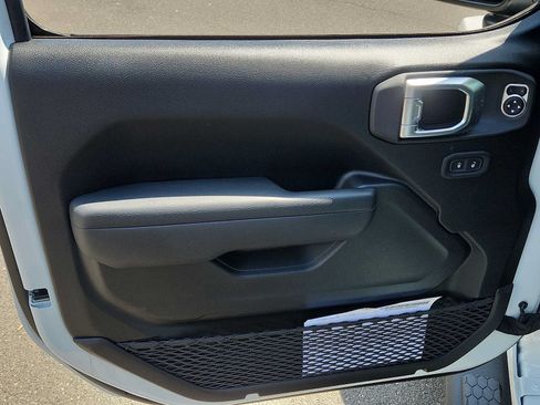 New 2026 Jeep Wrangler Unlimited Sport AWD/4WD image 8