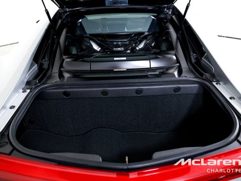 Used 2017 Acura NSX AWD/4WD image 24