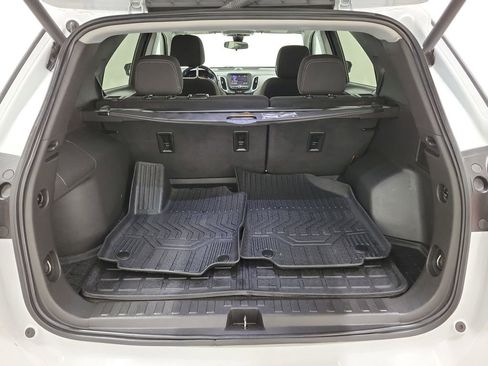 Used 2023 Chevrolet Equinox LT w/ Driver Convenience Package image 10